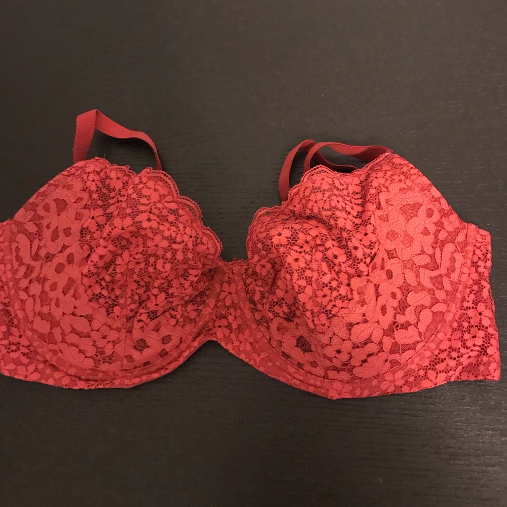 36DDD Body by Victoria Unlined Lacy Demi Bra